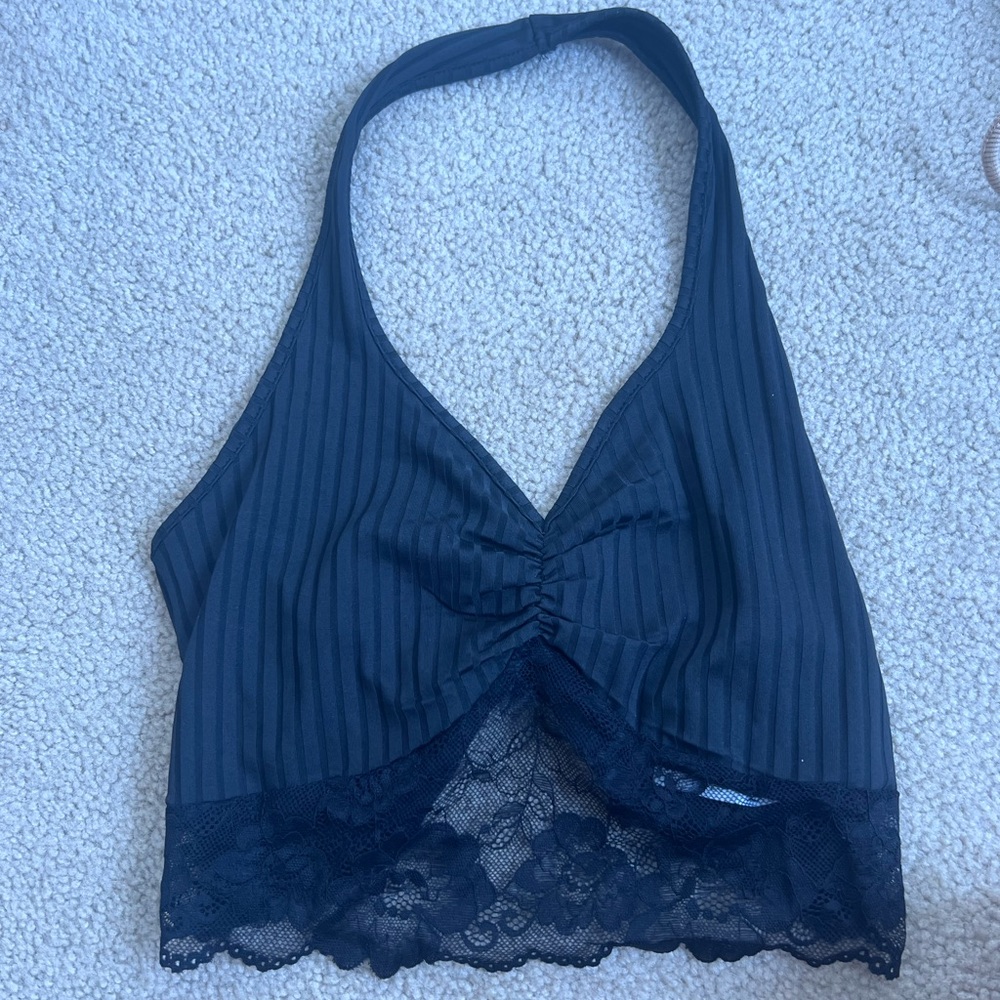 2 shirts bundle - Picture 2 of 2
